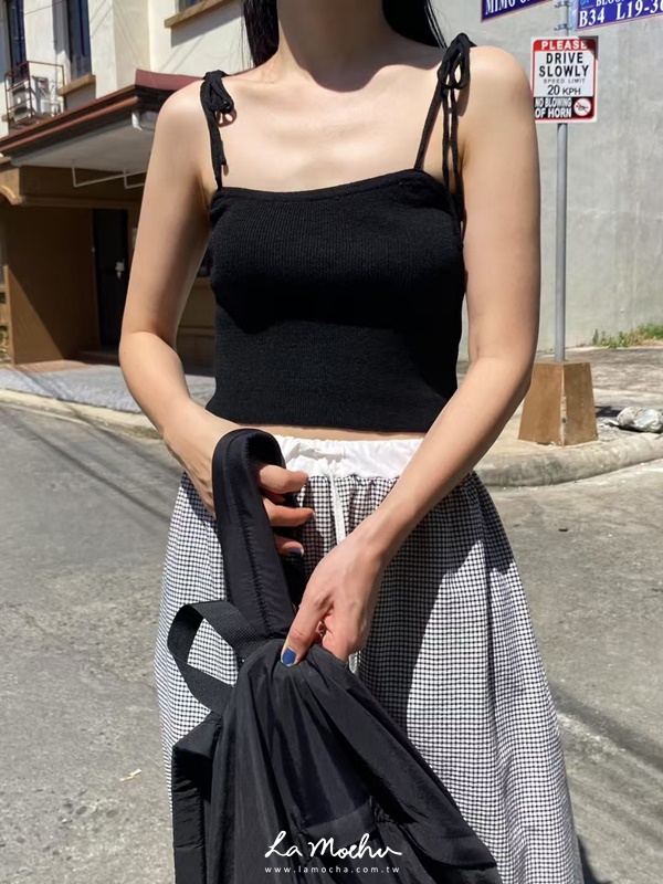 多綁帶坑條針織背心